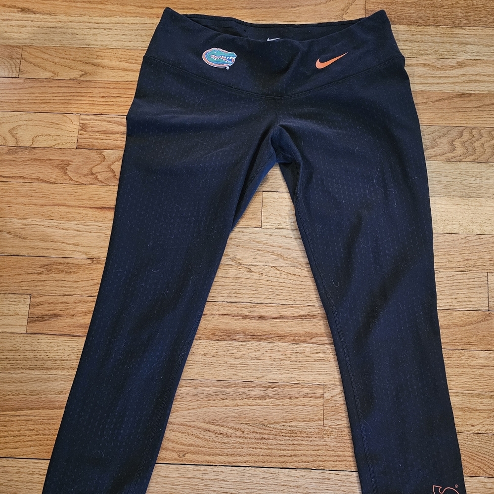 Womens Nike Dri Fit Florida Gators Black Performance Leggings